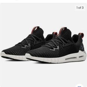 Brand New Under Armour HOVR SLK EVO Size 8
